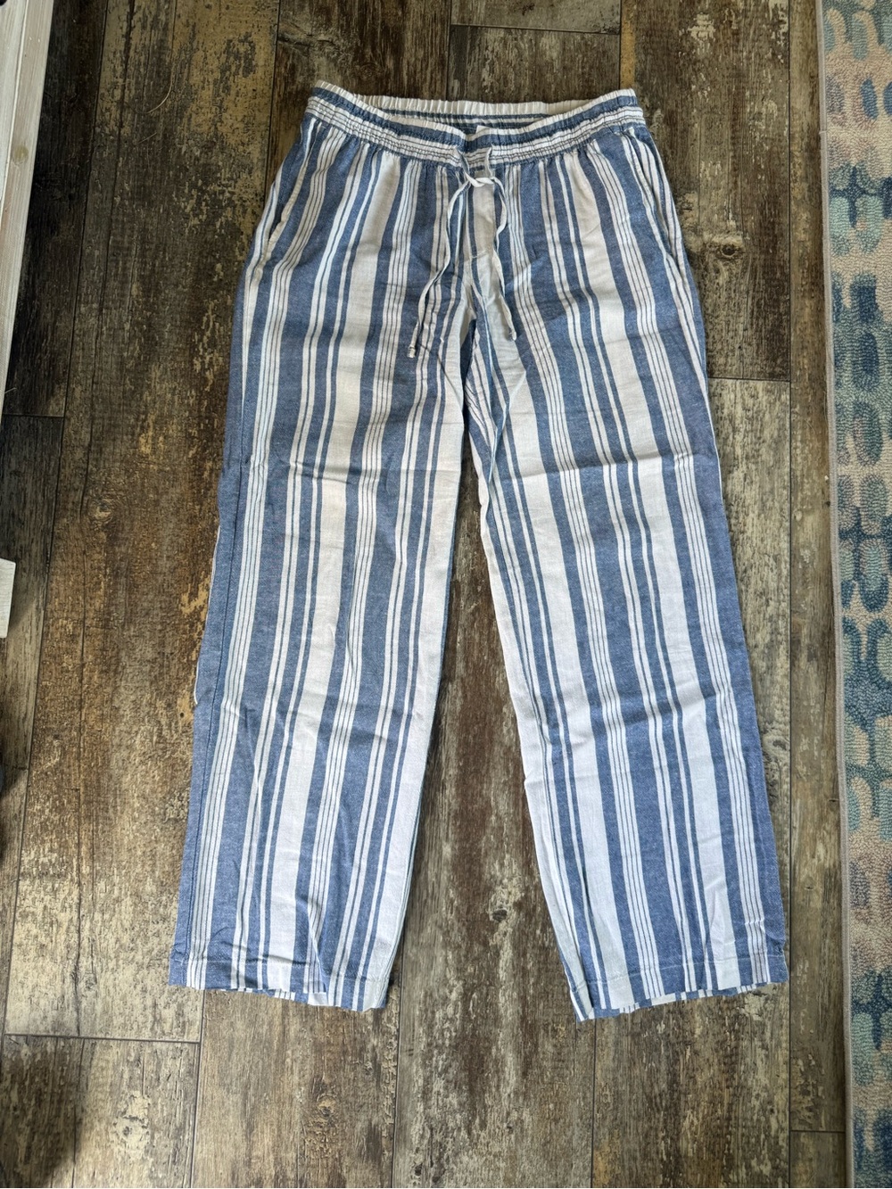 2 for $20 sale: Old navy wide leg blue white striped linen blend beach pants - S - Picture 2 of 6